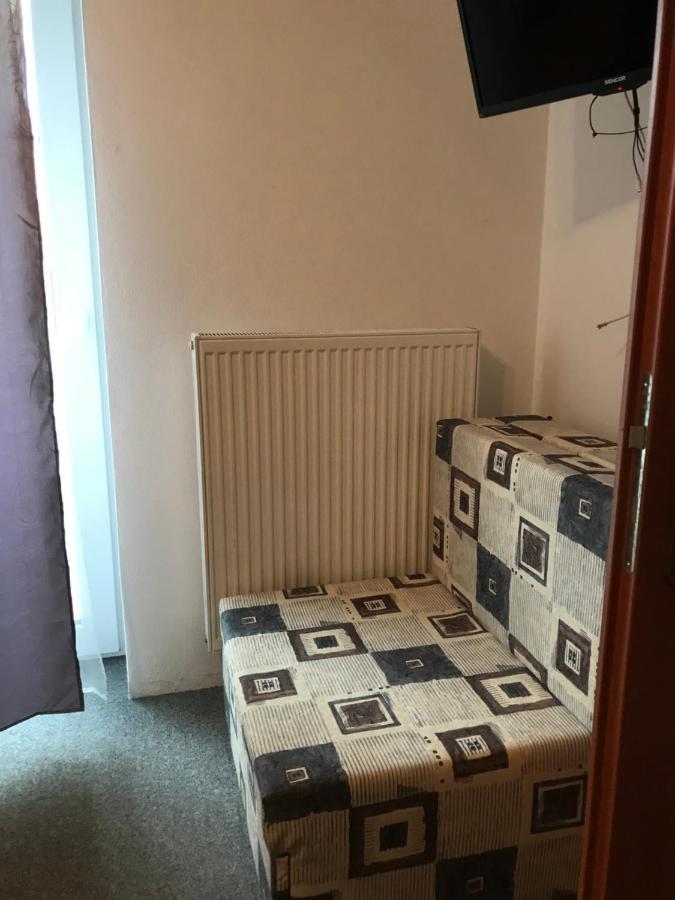 Penzion Aniko Diakovce-Sala Dış mekan fotoğraf